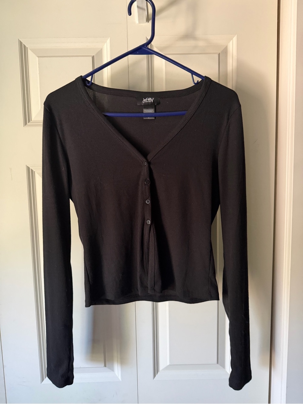 Express Black Ribbed V-Neck Button-Front Long Sleeve Top